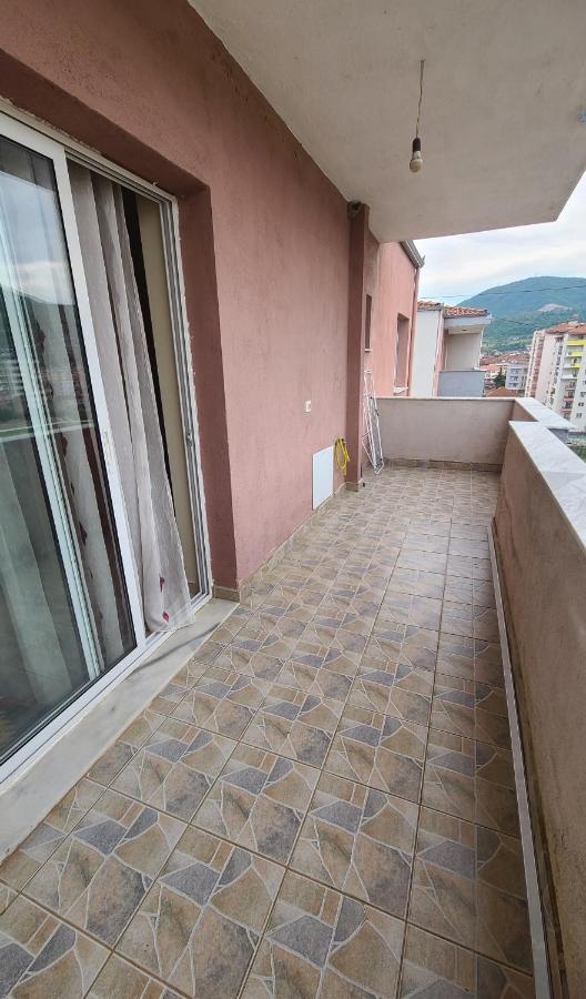 Lucky'S Apartment, A Place To Be Pogradec Exterior foto